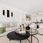 Апартаменти - Puerto Banus, 3br Apartment, Sea & Mountain Views