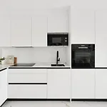 Apartment - Puerto Banus, 3br Apartment, Sea & Mountain Views