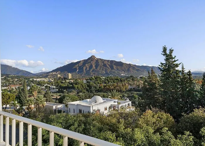 Apartamento - Puerto Banus, 3br Apartment, Sea & Mountain Views Marbella