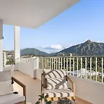 Apartamento - Puerto Banus, 3br Apartment, Sea & Mountain Views *